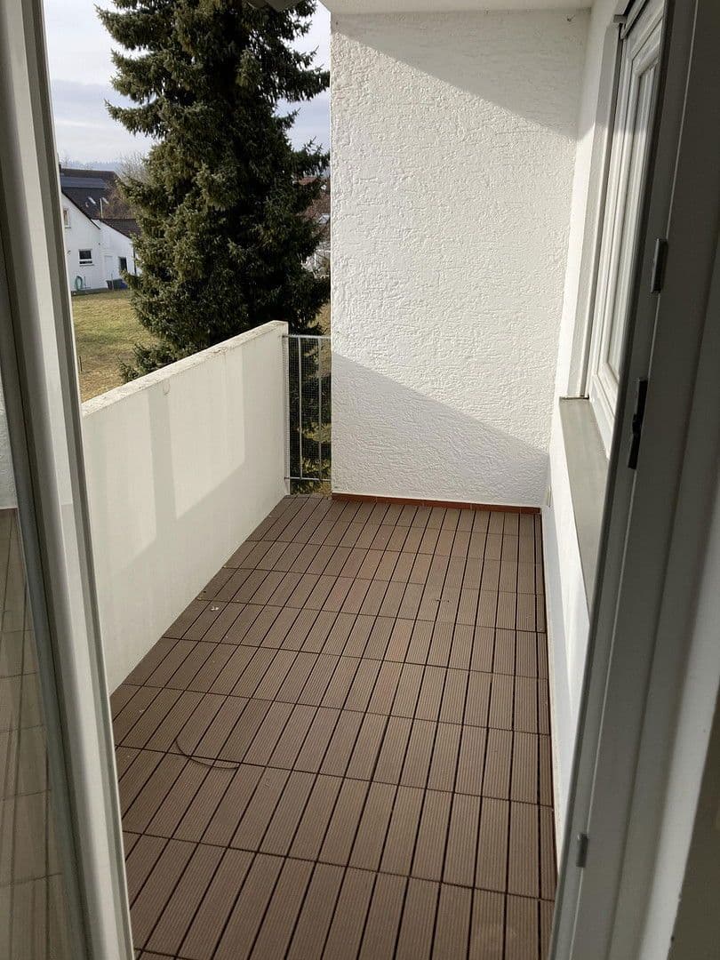 2 bedroom with open-plan kitchen flat to rent, 72 m², Ehningen, Baden-Württemberg 2 bedroom with open-plan kitchen flat to rent, 72 m², Ehningen, Baden-Württemberg