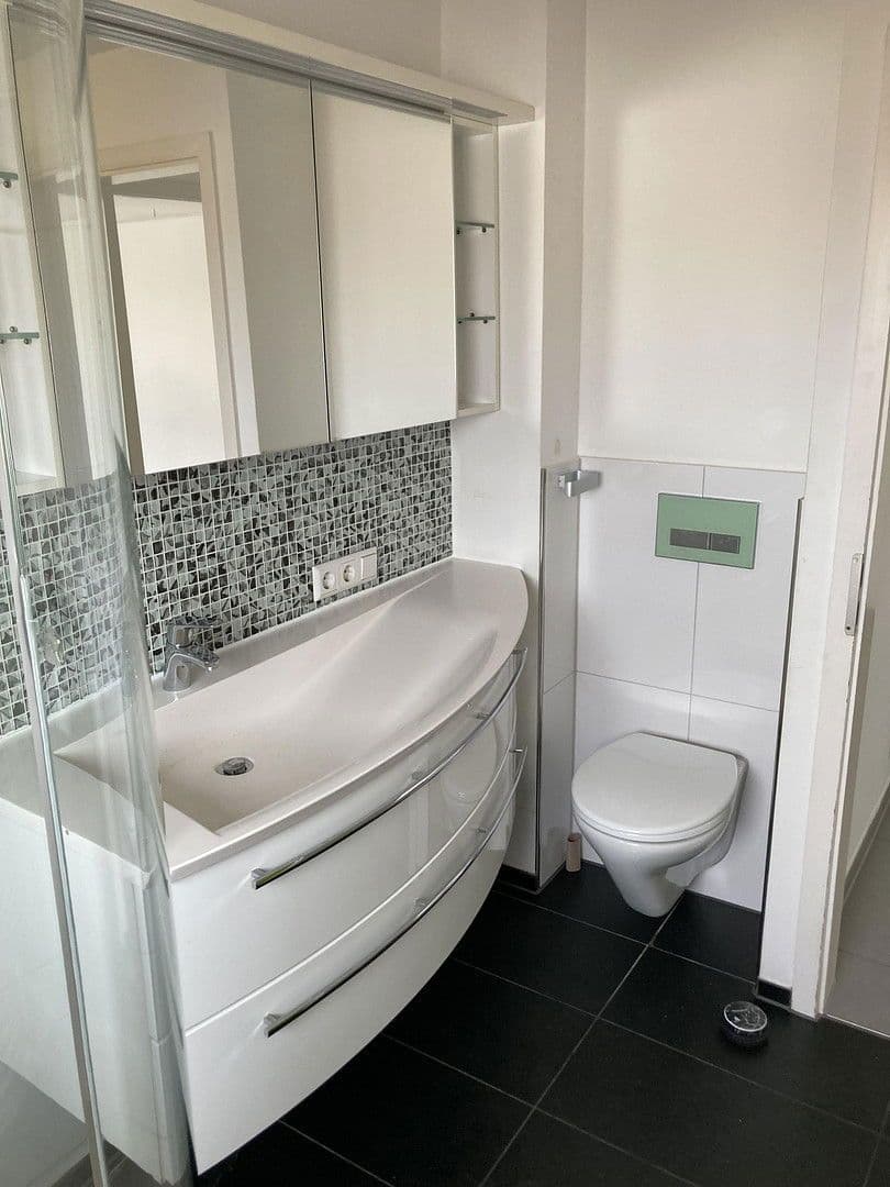 2 bedroom with open-plan kitchen flat to rent, 72 m², Ehningen, Baden-Württemberg 2 bedroom with open-plan kitchen flat to rent, 72 m², Ehningen, Baden-Württemberg