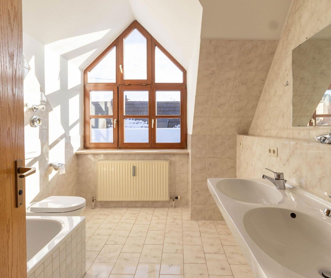 2 bedroom with open-plan kitchen flat to rent, 118 m², Pollingerstr. 1, Weilheim in Oberbayern, Bavaria 2 bedroom with open-plan kitchen flat to rent, 118 m², Pollingerstr. 1, Weilheim in Oberbayern, Bavaria