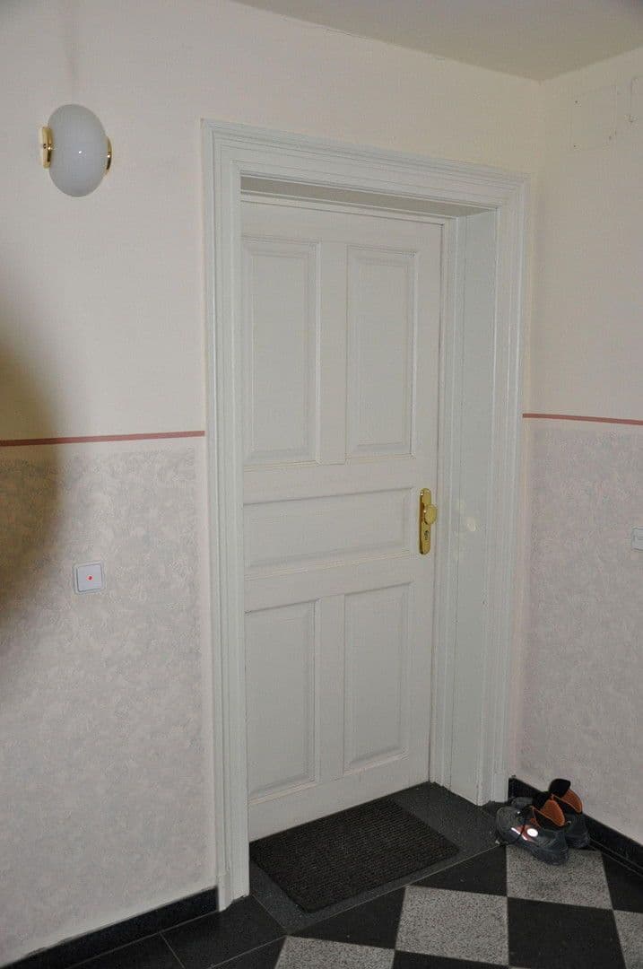 2 bedroom with open-plan kitchen flat to rent, 100 m², Deubener Str. 37, Dresden, Saxony 2 bedroom with open-plan kitchen flat to rent, 100 m², Deubener Str. 37, Dresden, Saxony