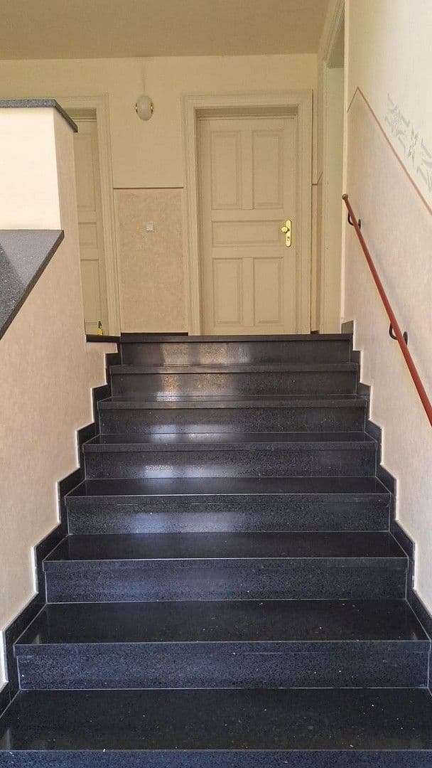 2 bedroom with open-plan kitchen flat to rent, 100 m², Deubener Str. 37, Dresden, Saxony 2 bedroom with open-plan kitchen flat to rent, 100 m², Deubener Str. 37, Dresden, Saxony