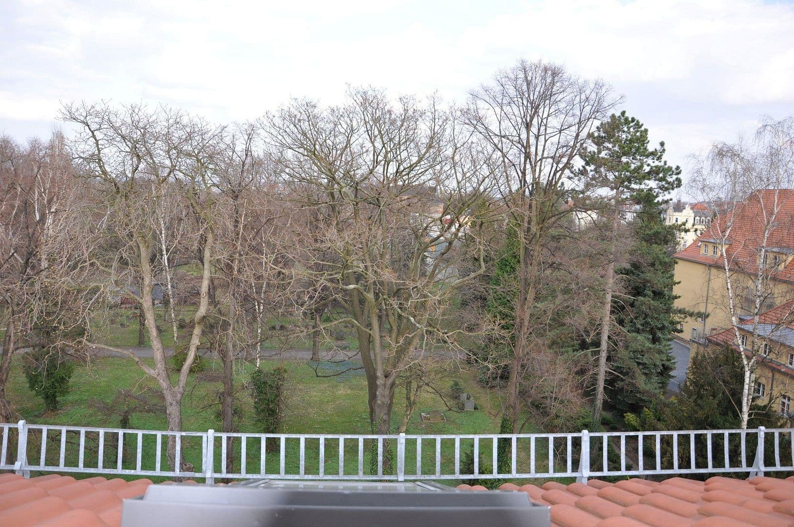 2 bedroom with open-plan kitchen flat to rent, 100 m², Deubener Str. 37, Dresden, Saxony 2 bedroom with open-plan kitchen flat to rent, 100 m², Deubener Str. 37, Dresden, Saxony