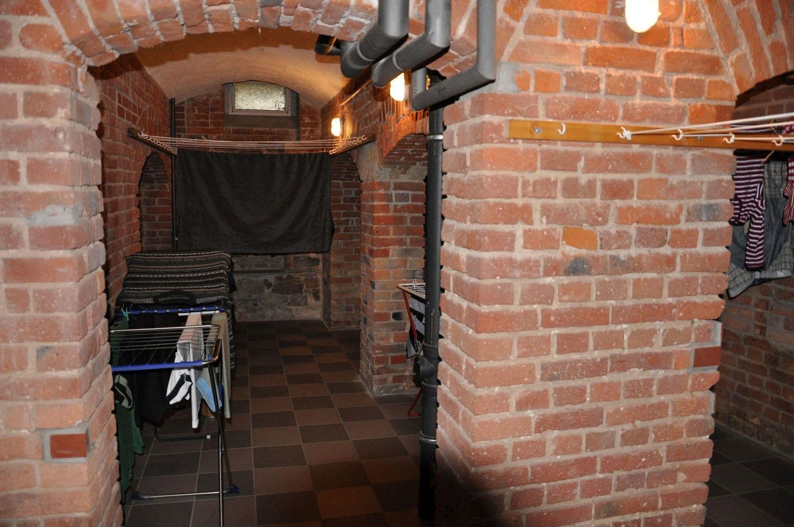 2 bedroom with open-plan kitchen flat to rent, 100 m², Deubener Str. 37, Dresden, Saxony 2 bedroom with open-plan kitchen flat to rent, 100 m², Deubener Str. 37, Dresden, Saxony