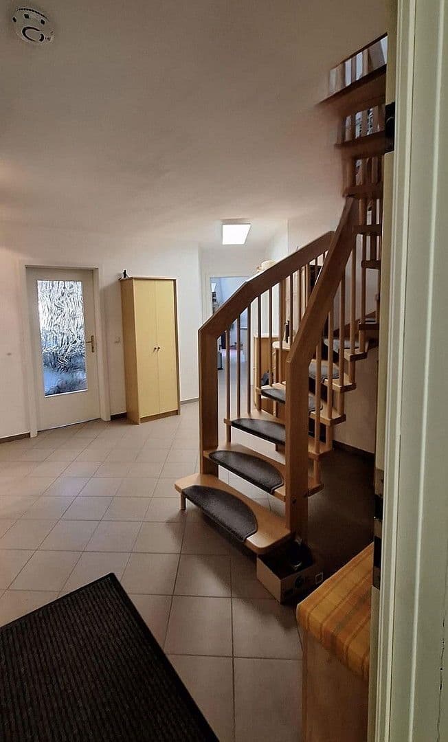 2 bedroom with open-plan kitchen flat to rent, 100 m², Deubener Str. 37, Dresden, Saxony 2 bedroom with open-plan kitchen flat to rent, 100 m², Deubener Str. 37, Dresden, Saxony