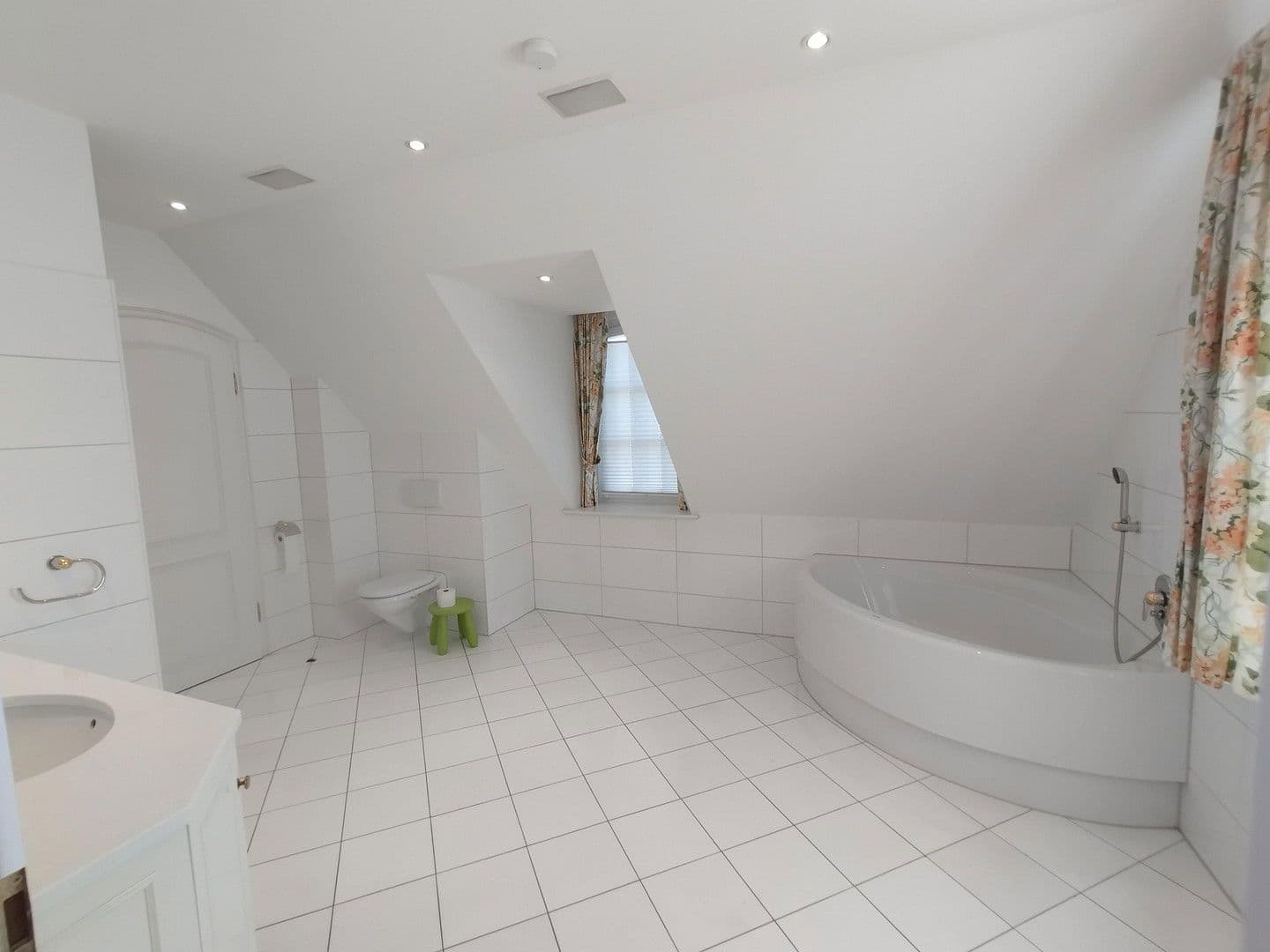 house to rent, 357 m², Hamburg, Hamburg house to rent, 357 m², Hamburg, Hamburg