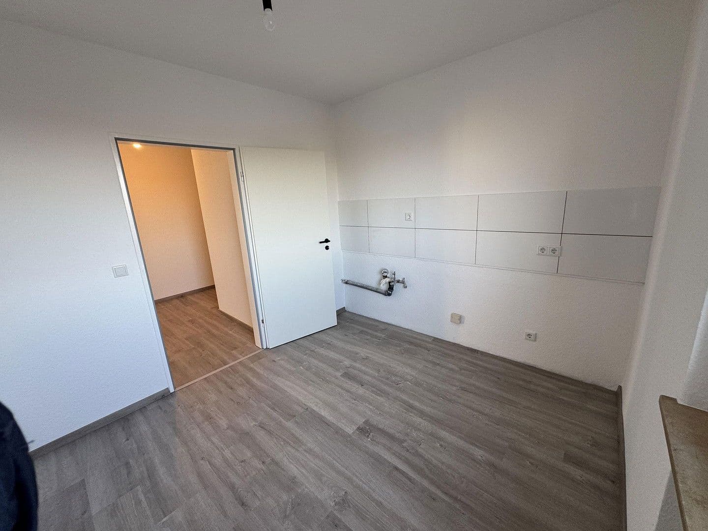 1 bedroom with open-plan kitchen flat to rent, 65 m², Kiefernweg 2, Fröndenberg/Ruhr, North Rhine-Westphalia 1 bedroom with open-plan kitchen flat to rent, 65 m², Kiefernweg 2, Fröndenberg/Ruhr, North Rhine-Westphalia