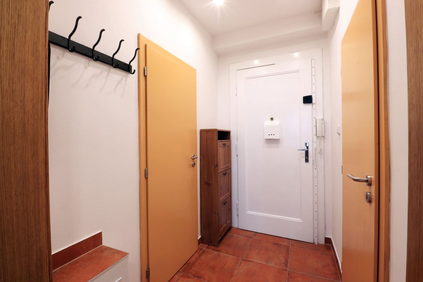 1 bedroom with open-plan kitchen flat to rent, 48 m², Baranova, Prague, Prague 1 bedroom with open-plan kitchen flat to rent, 48 m², Baranova, Prague, Prague