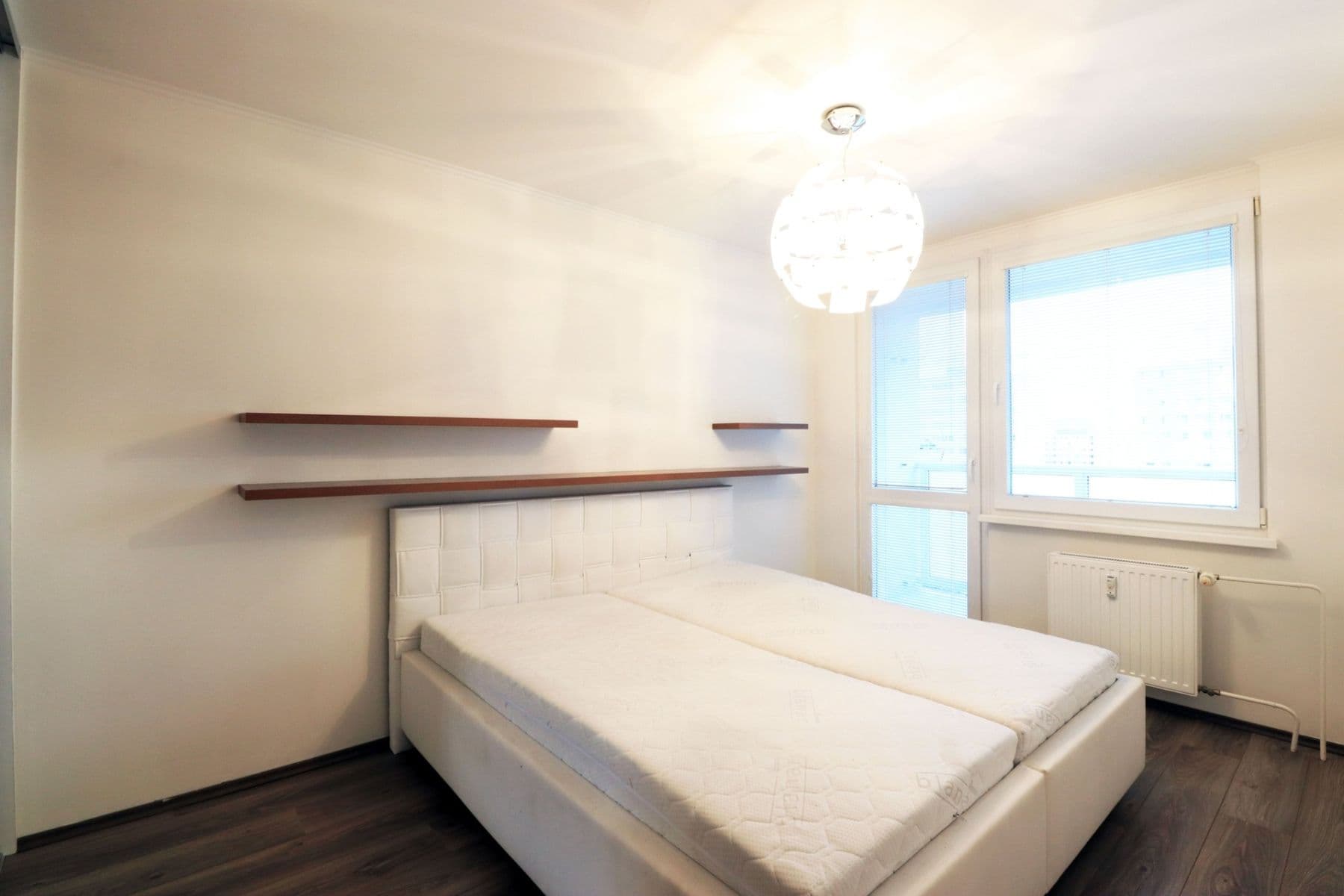 2 bedroom with open-plan kitchen flat to rent, 66 m², Malkovského, Prague, Prague 2 bedroom with open-plan kitchen flat to rent, 66 m², Malkovského, Prague, Prague