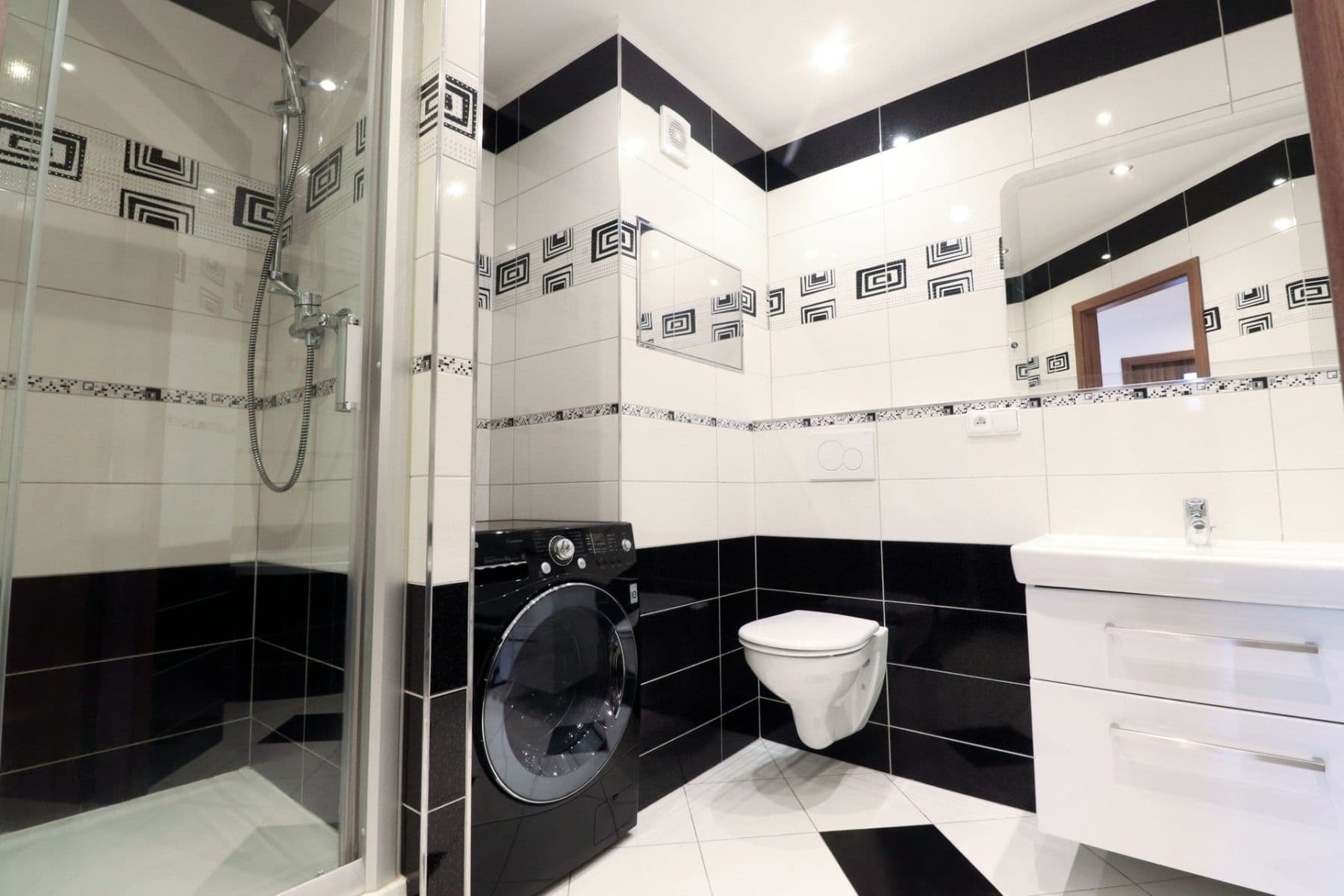 2 bedroom with open-plan kitchen flat to rent, 66 m², Malkovského, Prague, Prague 2 bedroom with open-plan kitchen flat to rent, 66 m², Malkovského, Prague, Prague