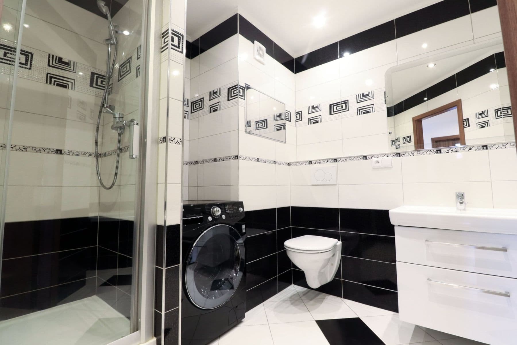 2 bedroom with open-plan kitchen flat to rent, 66 m², Malkovského, Prague, Prague 2 bedroom with open-plan kitchen flat to rent, 66 m², Malkovského, Prague, Prague