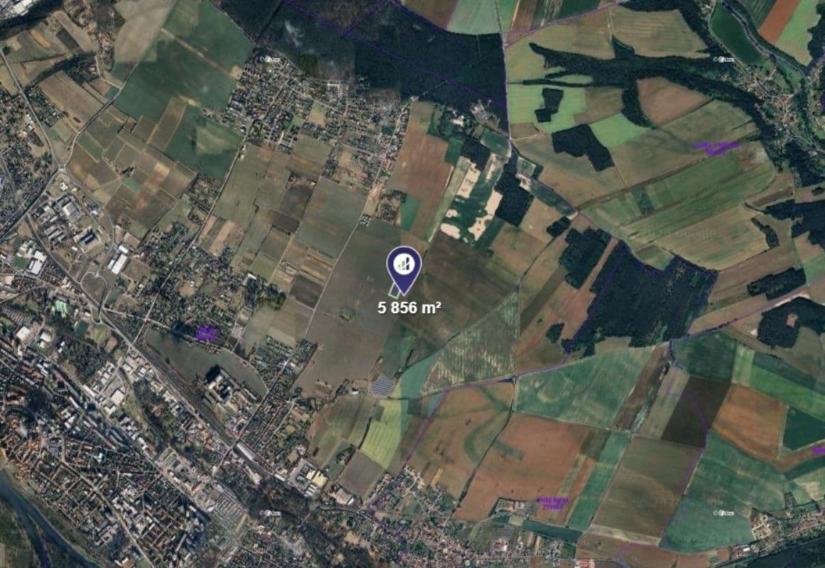 plot for sale, 1,464 m², Mělník, Středočeský Region plot for sale, 1,464 m², Mělník, Středočeský Region