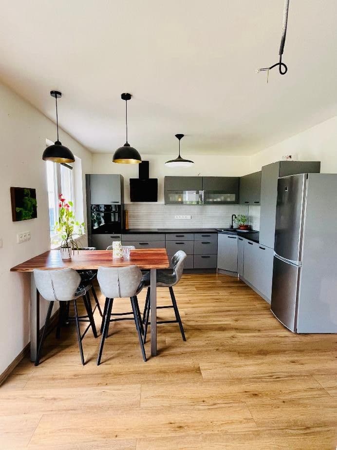 2 bedroom with open-plan kitchen flat to rent, 78 m², Vochov, Plzeňský Region 2 bedroom with open-plan kitchen flat to rent, 78 m², Vochov, Plzeňský Region