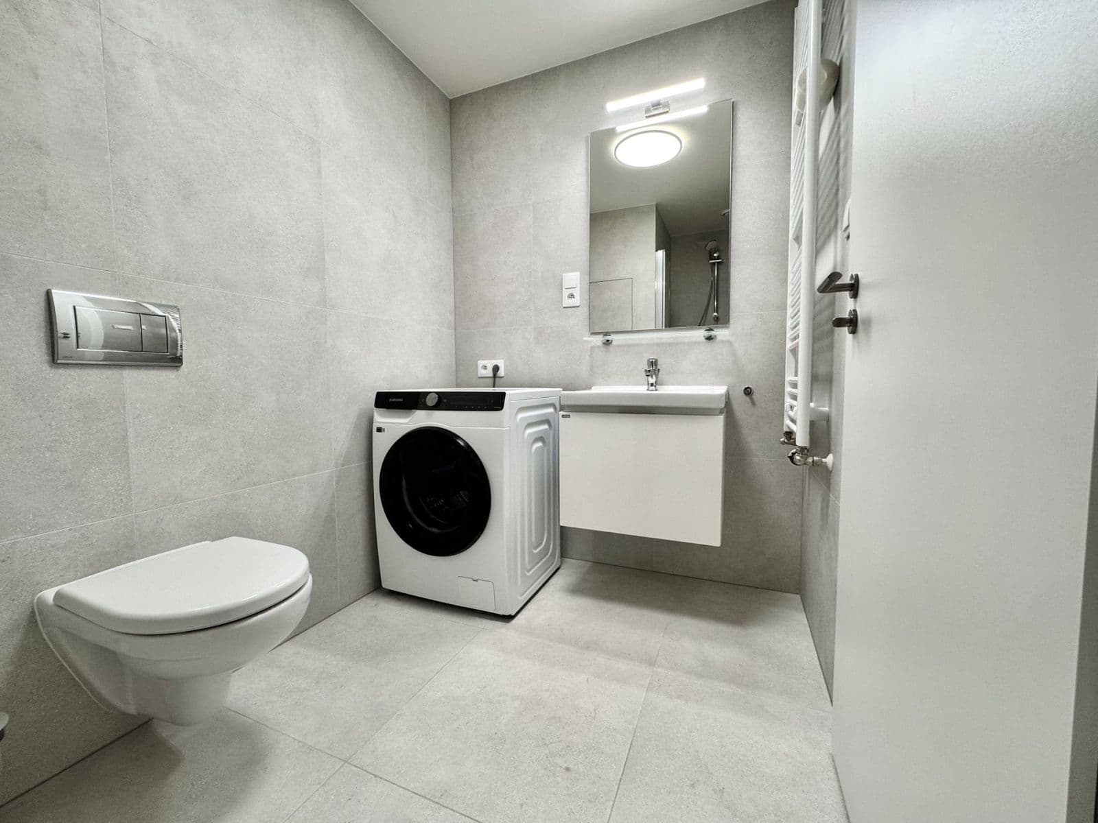 Studio flat to rent, 35 m², Poděbradská, Prague, Prague Studio flat to rent, 35 m², Poděbradská, Prague, Prague