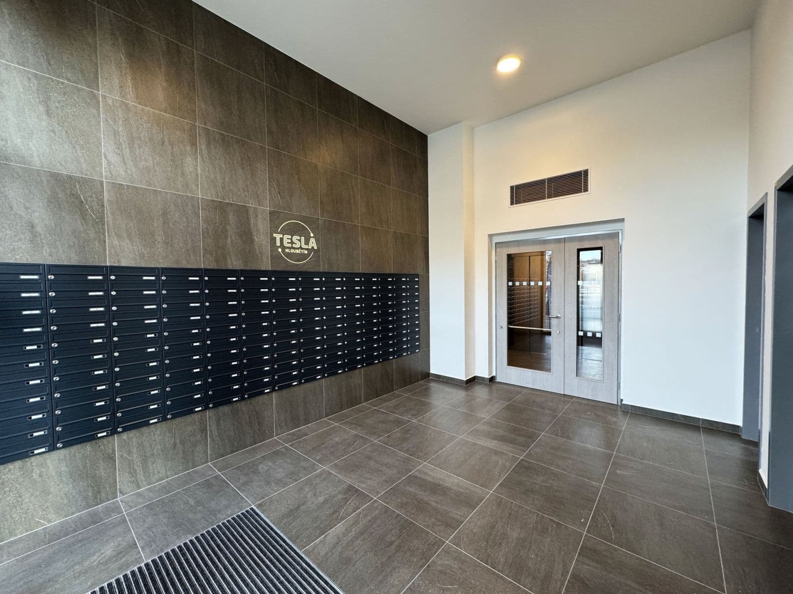 Studio flat to rent, 35 m², Poděbradská, Prague, Prague Studio flat to rent, 35 m², Poděbradská, Prague, Prague