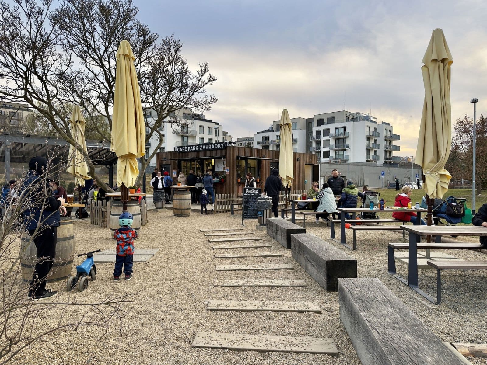 Studio flat to rent, 35 m², Poděbradská, Prague, Prague Studio flat to rent, 35 m², Poděbradská, Prague, Prague