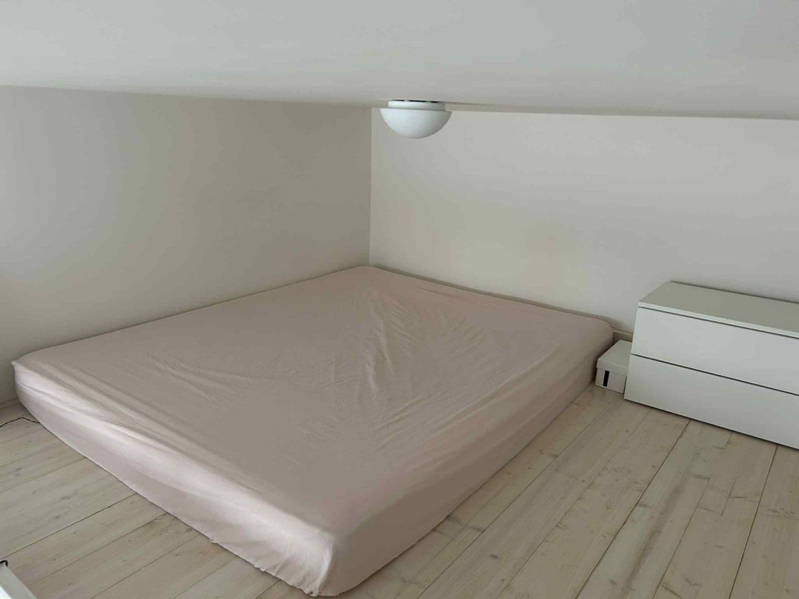 Studio flat to rent, 27 m², Parléřova, Prague, Prague Studio flat to rent, 27 m², Parléřova, Prague, Prague