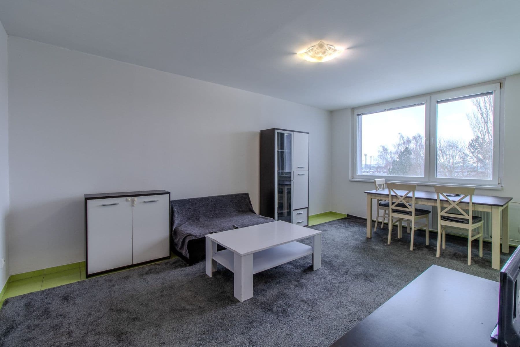 3 bedroom with open-plan kitchen flat to rent, 70 m², Zalužanská, Mladá Boleslav, Středočeský Region 3 bedroom with open-plan kitchen flat to rent, 70 m², Zalužanská, Mladá Boleslav, Středočeský Region