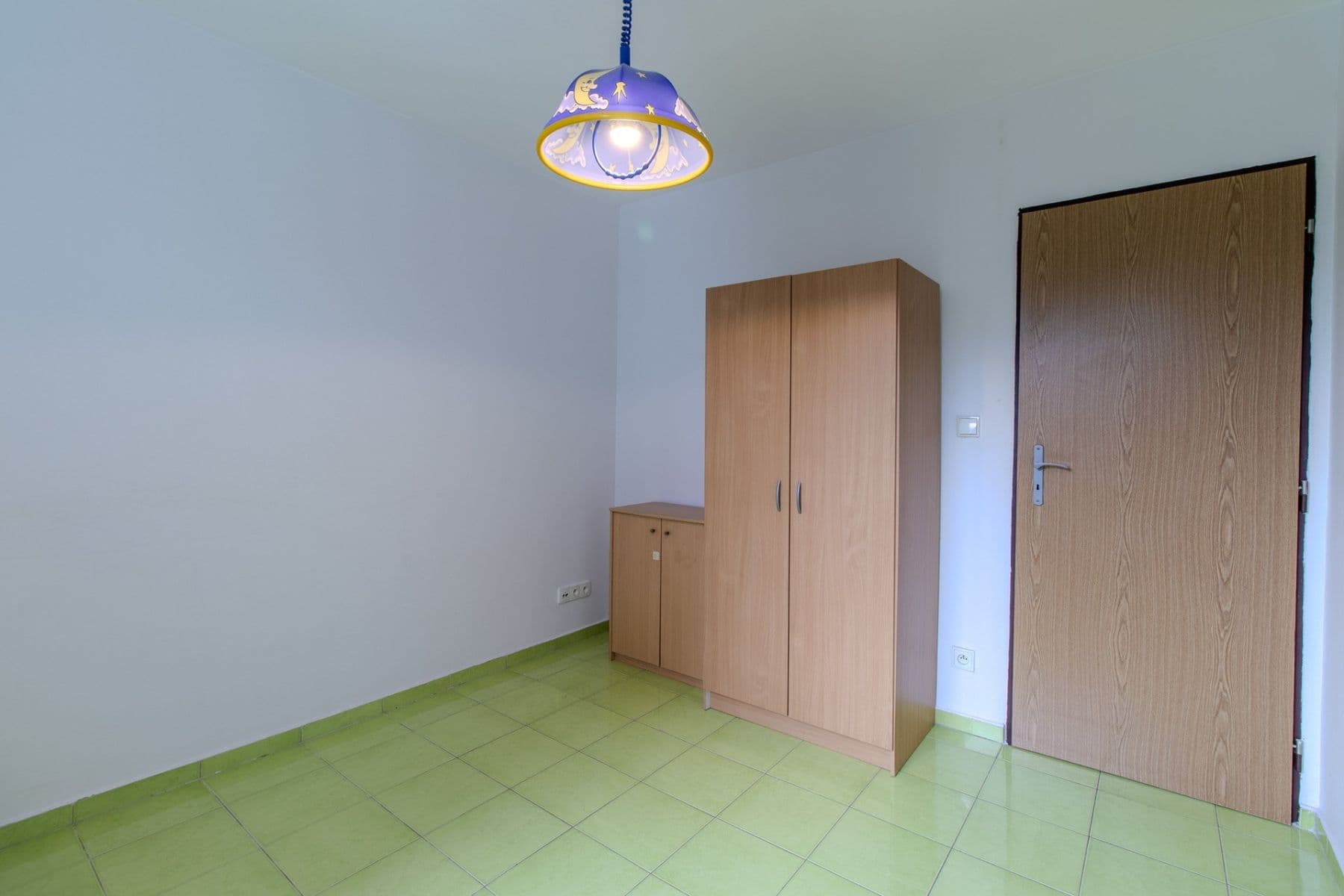 3 bedroom with open-plan kitchen flat to rent, 70 m², Zalužanská, Mladá Boleslav, Středočeský Region 3 bedroom with open-plan kitchen flat to rent, 70 m², Zalužanská, Mladá Boleslav, Středočeský Region