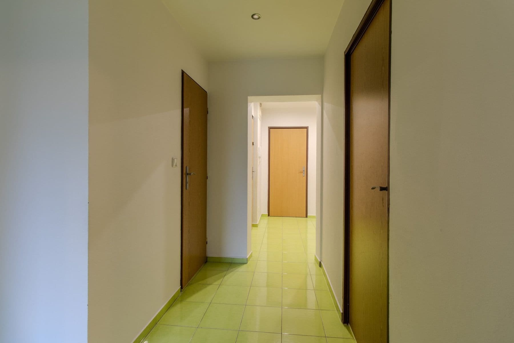 3 bedroom with open-plan kitchen flat to rent, 70 m², Zalužanská, Mladá Boleslav, Středočeský Region 3 bedroom with open-plan kitchen flat to rent, 70 m², Zalužanská, Mladá Boleslav, Středočeský Region