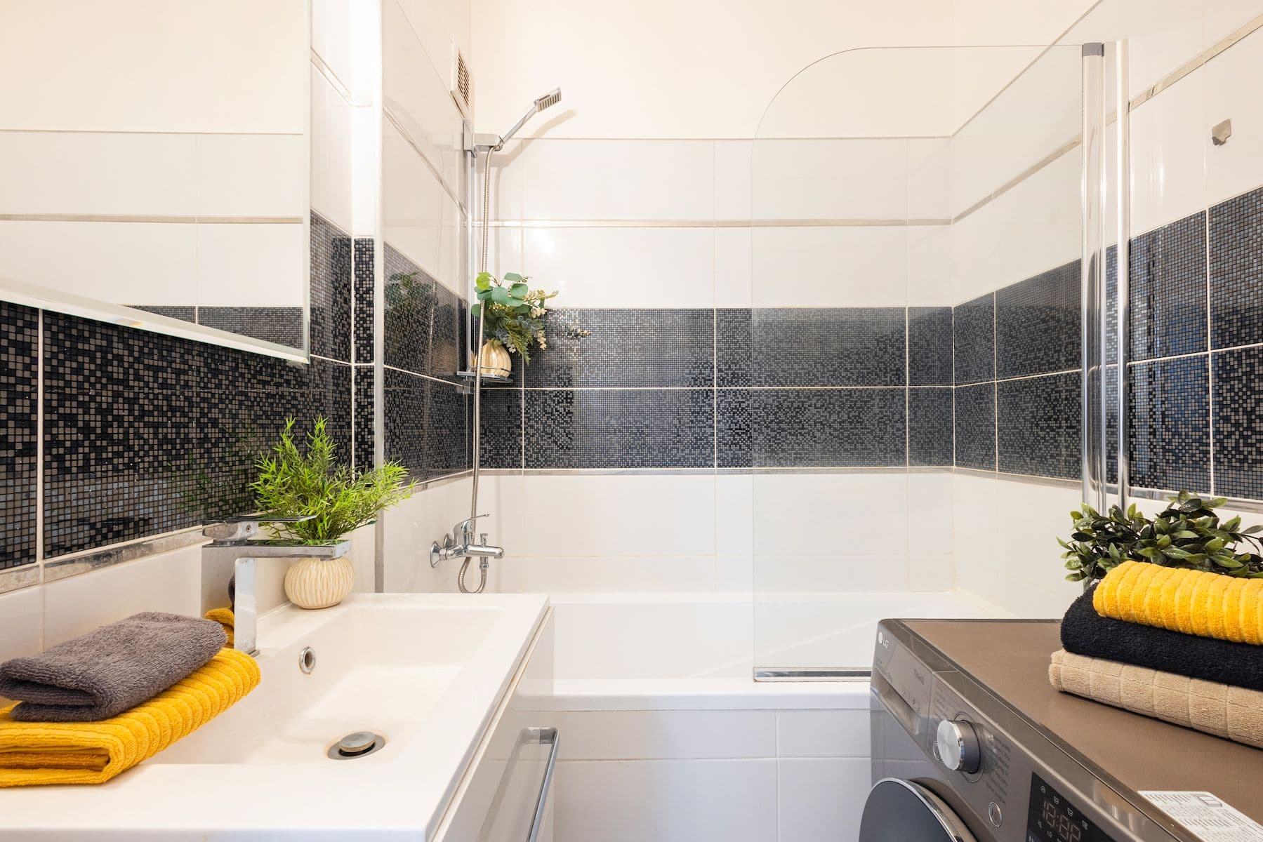 3 bedroom flat for sale, 71 m², Polabská, Prague, Prague 3 bedroom flat for sale, 71 m², Polabská, Prague, Prague