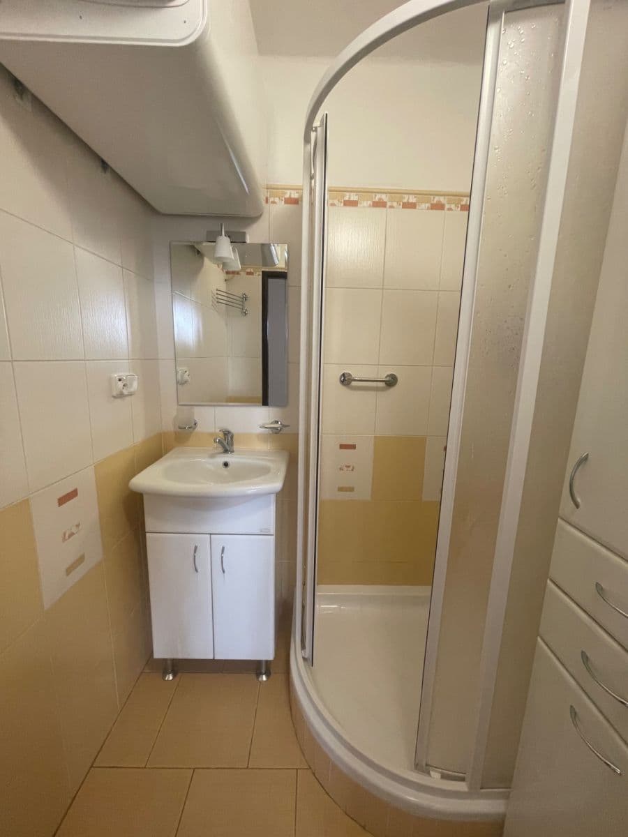 3 bedroom flat to rent, 60 m², Jandova, Poděbrady, Středočeský Region 3 bedroom flat to rent, 60 m², Jandova, Poděbrady, Středočeský Region