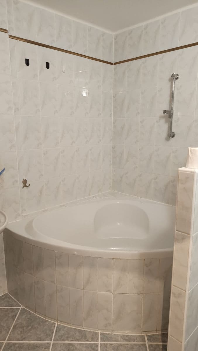 3 bedroom flat to rent, 75 m², Rýnovická, Jablonec nad Nisou, Liberecký Region 3 bedroom flat to rent, 75 m², Rýnovická, Jablonec nad Nisou, Liberecký Region