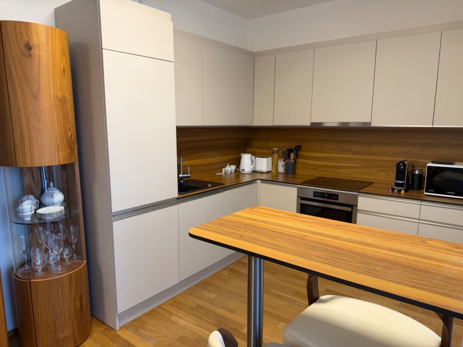 1 bedroom with open-plan kitchen flat for sale, 58 m², Kloudova, Prague, Prague 1 bedroom with open-plan kitchen flat for sale, 58 m², Kloudova, Prague, Prague