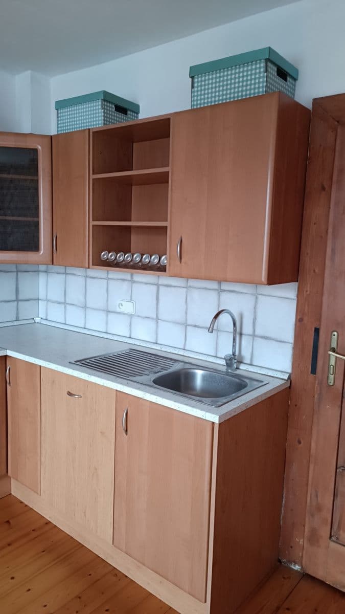 house to rent, 65 m², Fr. Kouby, Kladno, Středočeský Region house to rent, 65 m², Fr. Kouby, Kladno, Středočeský Region