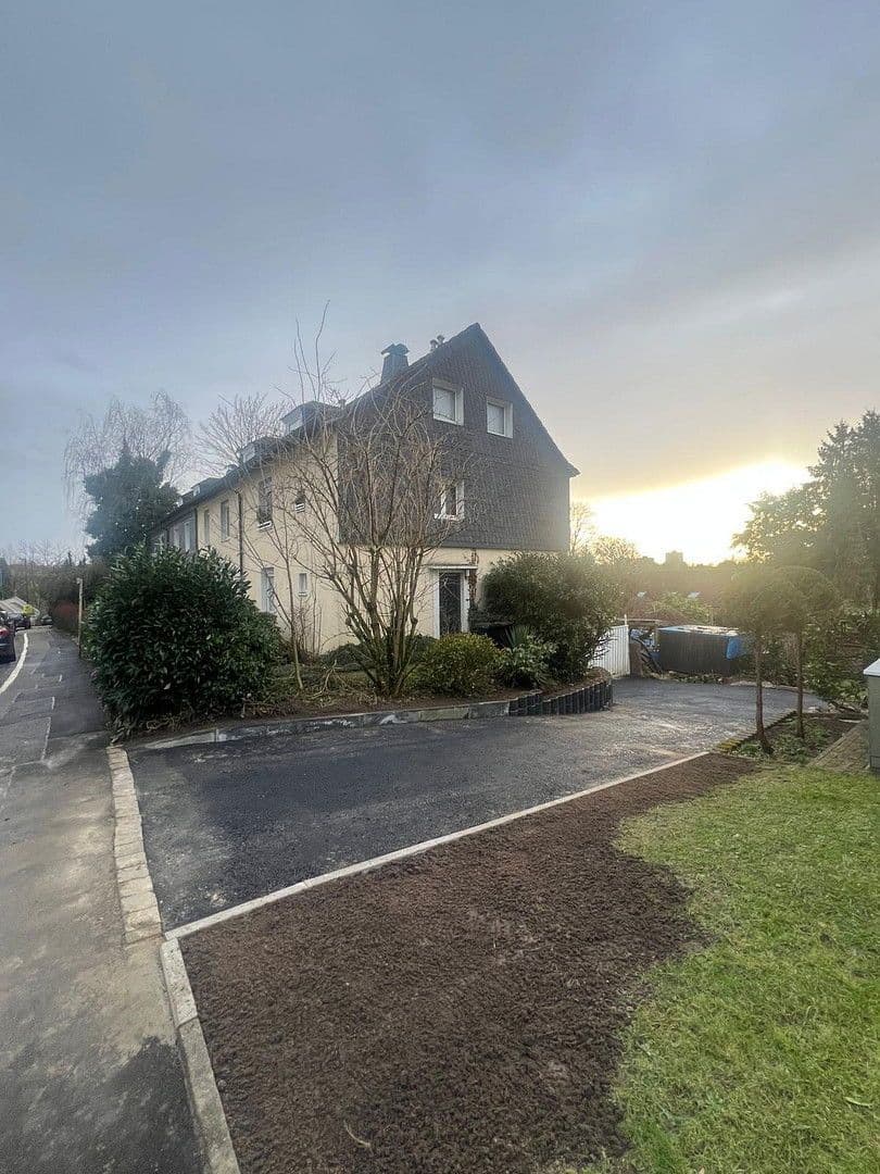 house for sale, 260 m², Bergstr. 19-21, Wülfrath, North Rhine-Westphalia house for sale, 260 m², Bergstr. 19-21, Wülfrath, North Rhine-Westphalia