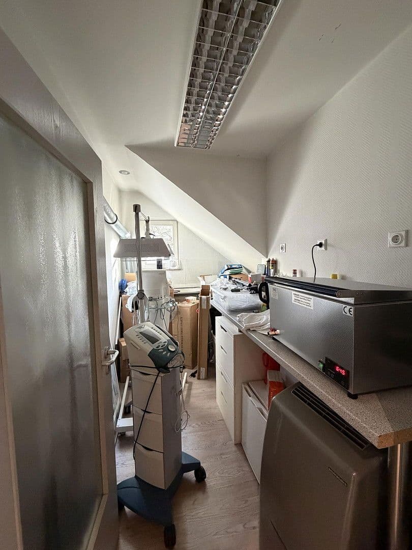 office to rent, 185 m², Oldenburg, Lower Saxony office to rent, 185 m², Oldenburg, Lower Saxony