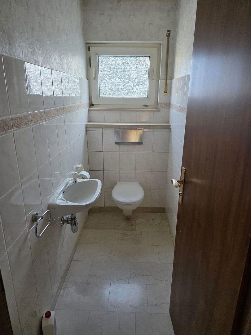 3 bedroom flat to rent, 120 m², Wilhelmstraße 12, Karben, Hesse 3 bedroom flat to rent, 120 m², Wilhelmstraße 12, Karben, Hesse