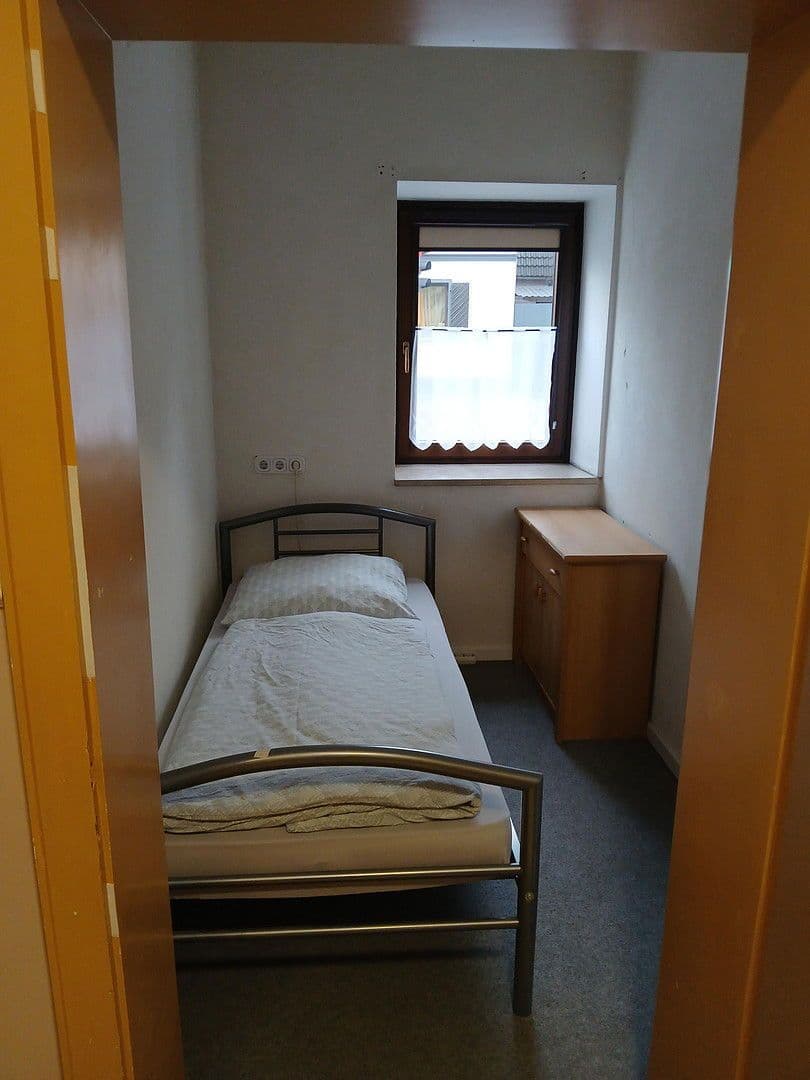 5 bedroom flat to rent, 135 m², Forchheimer Str. 7, Baiersdorf, Bavaria 5 bedroom flat to rent, 135 m², Forchheimer Str. 7, Baiersdorf, Bavaria