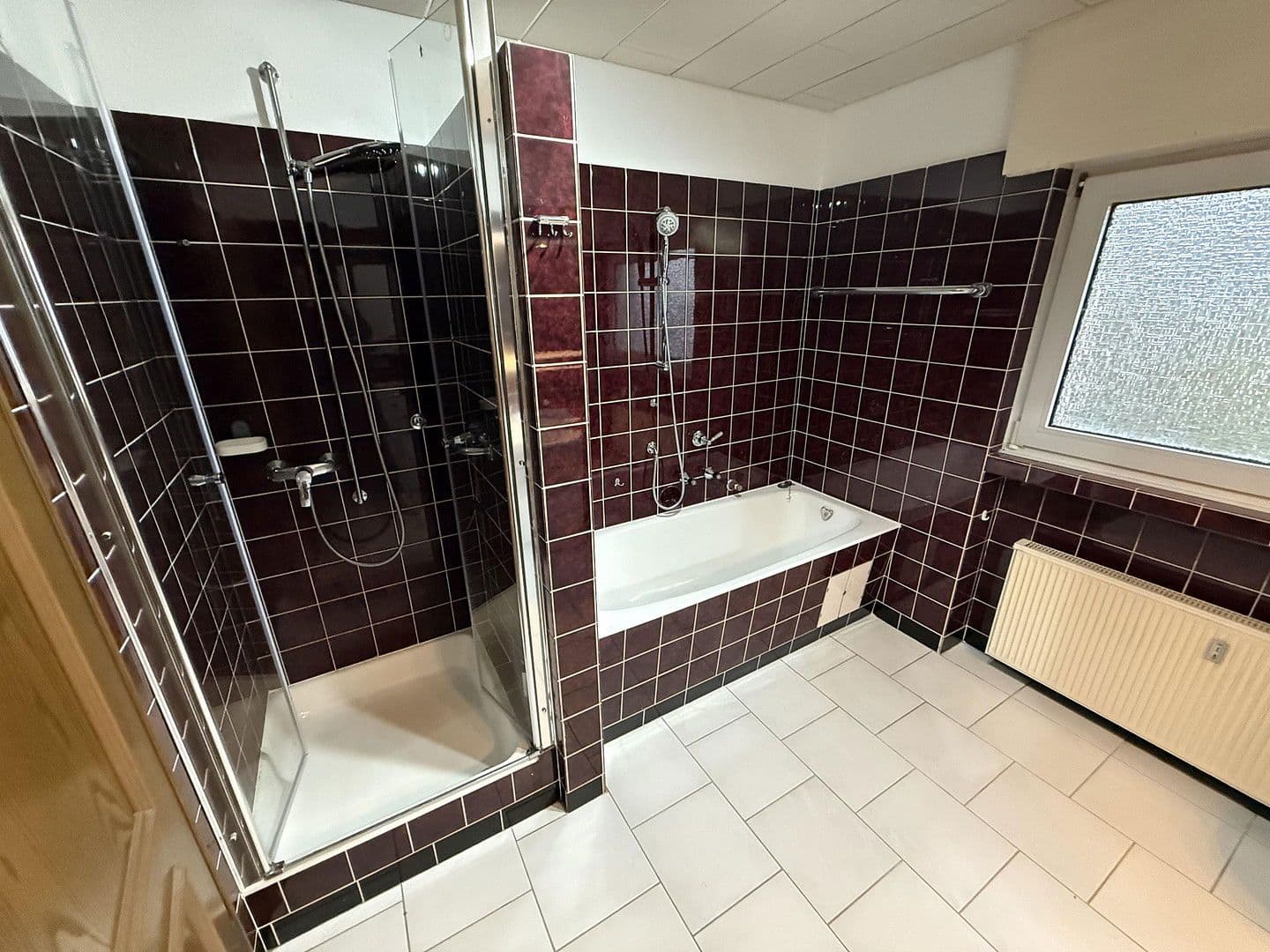 2 bedroom with open-plan kitchen flat to rent, 98 m², Gartenstraße 13, Werdohl, North Rhine-Westphalia 2 bedroom with open-plan kitchen flat to rent, 98 m², Gartenstraße 13, Werdohl, North Rhine-Westphalia