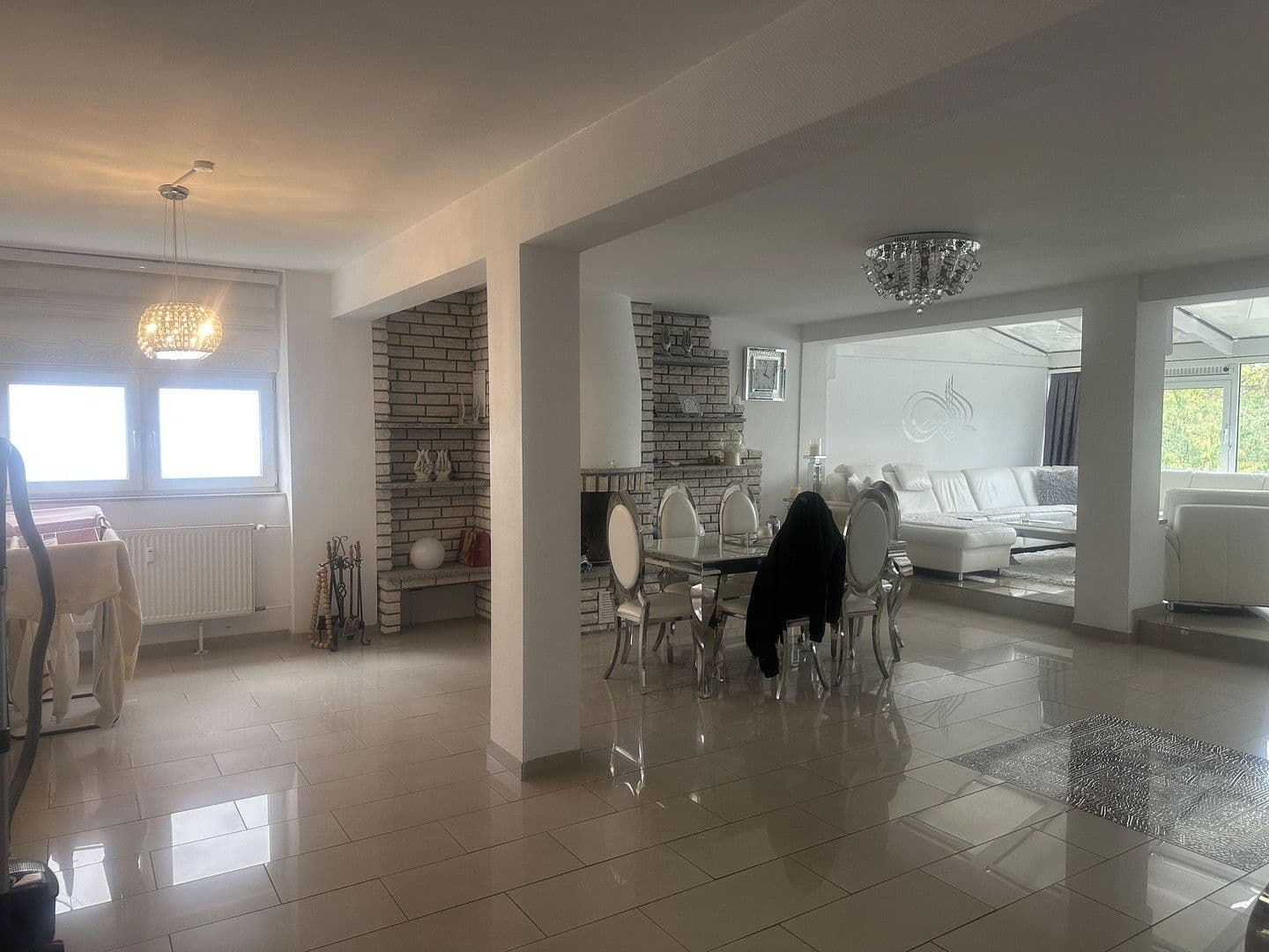 7 bedroom flat to rent, 211 m², Leverkusen, North Rhine-Westphalia 7 bedroom flat to rent, 211 m², Leverkusen, North Rhine-Westphalia