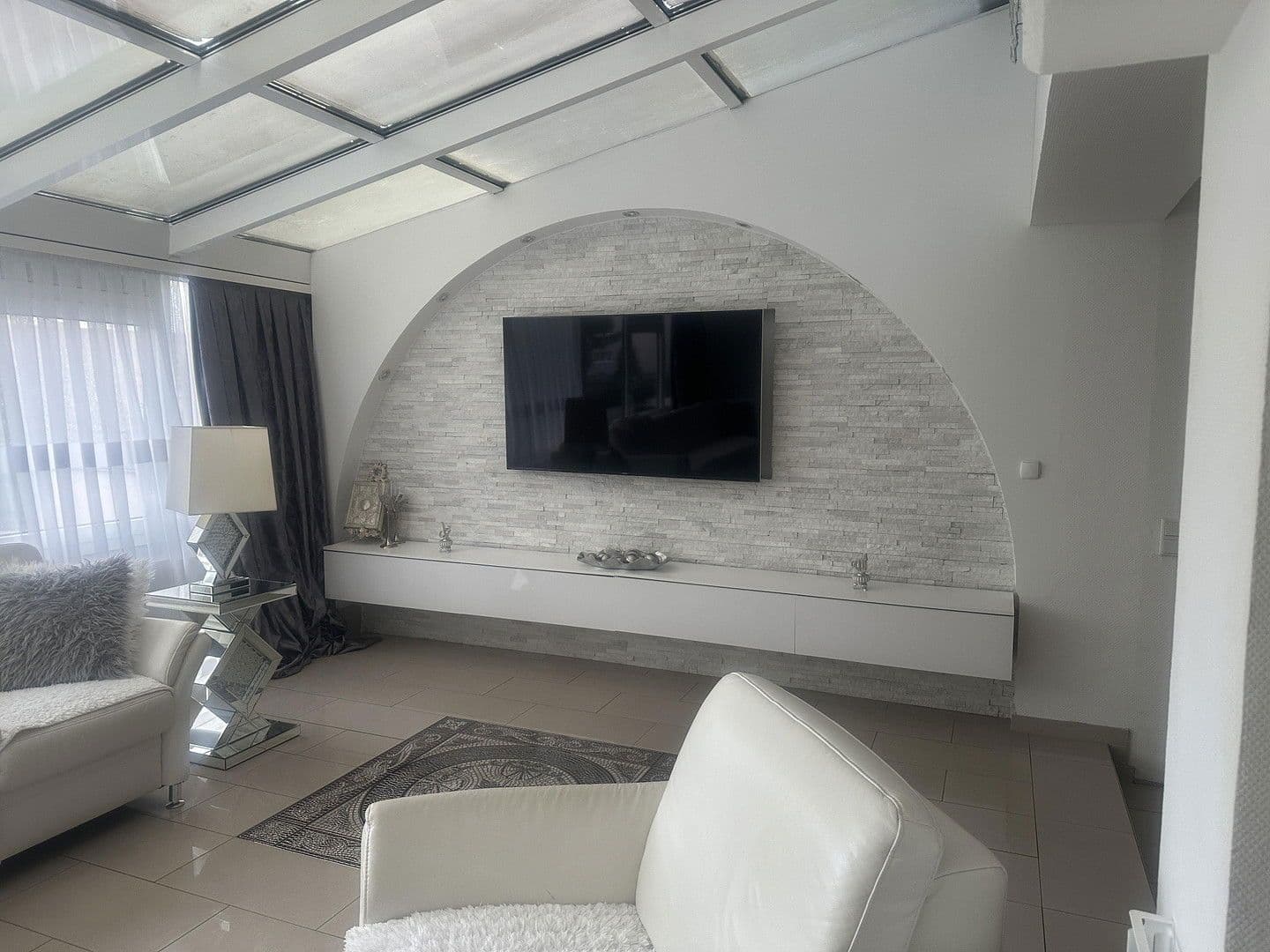 7 bedroom flat to rent, 211 m², Leverkusen, North Rhine-Westphalia 7 bedroom flat to rent, 211 m², Leverkusen, North Rhine-Westphalia