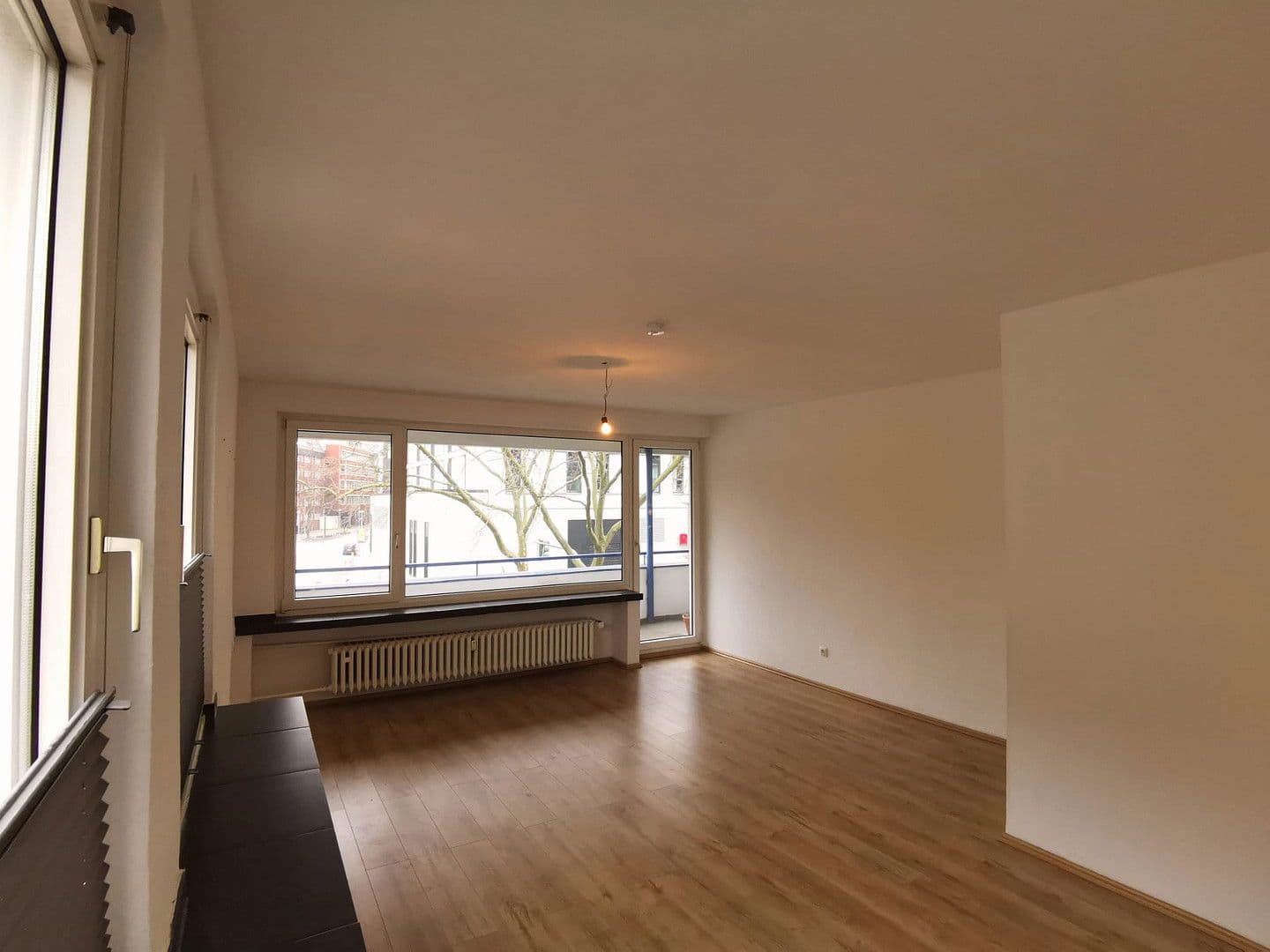 1 bedroom with open-plan kitchen flat to rent, 69 m², Westring 17, Bochum, North Rhine-Westphalia 1 bedroom with open-plan kitchen flat to rent, 69 m², Westring 17, Bochum, North Rhine-Westphalia