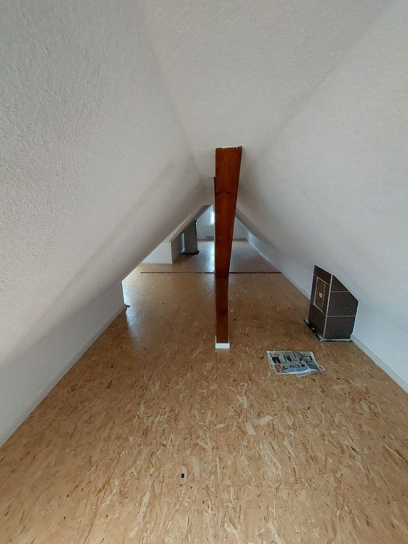 2 bedroom with open-plan kitchen flat to rent, 99 m², Pfarrgasse 10, Göppingen, Baden-Württemberg 2 bedroom with open-plan kitchen flat to rent, 99 m², Pfarrgasse 10, Göppingen, Baden-Württemberg