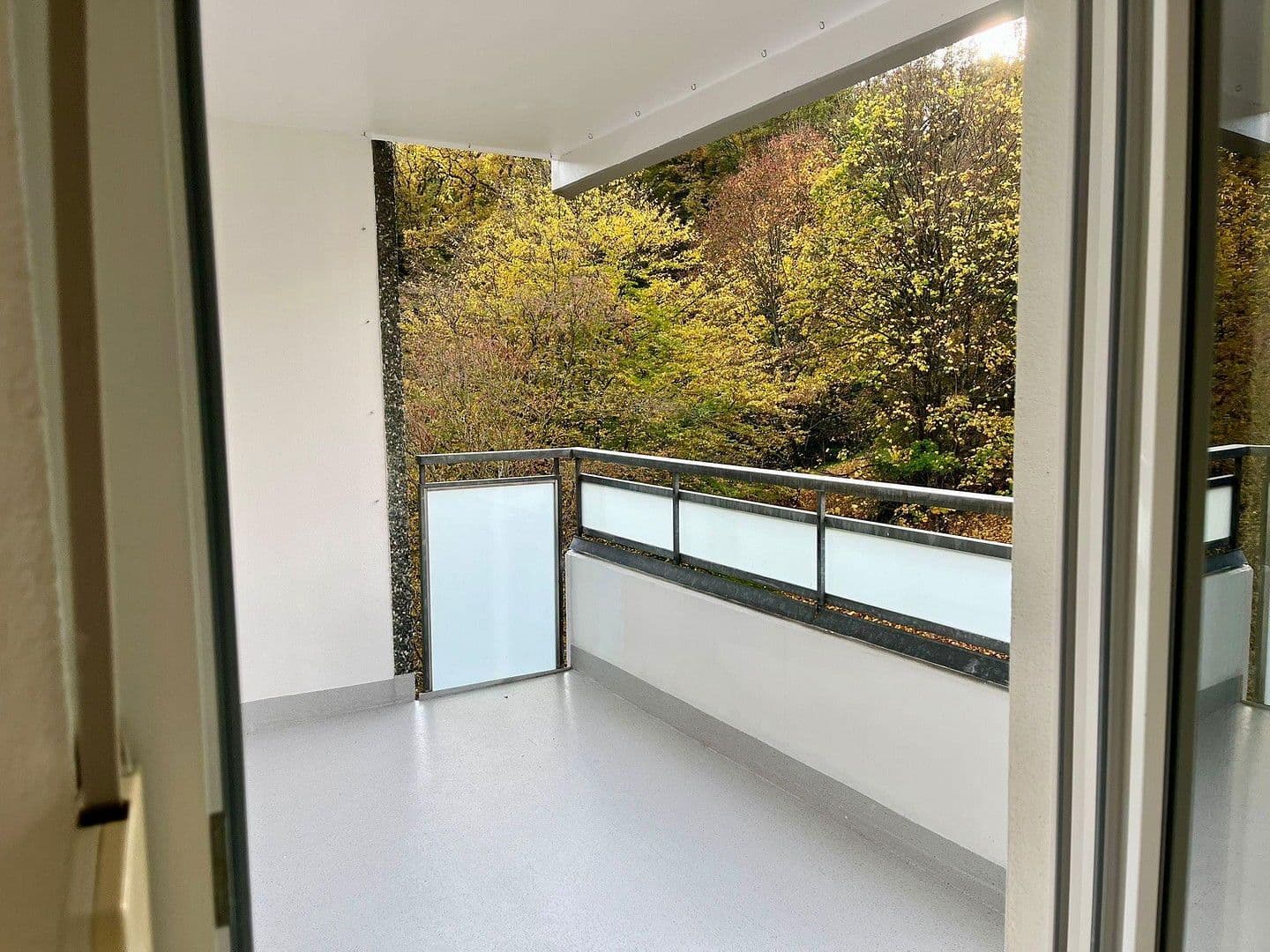 2 bedroom with open-plan kitchen flat to rent, 91 m², Eppstein, Hesse 2 bedroom with open-plan kitchen flat to rent, 91 m², Eppstein, Hesse