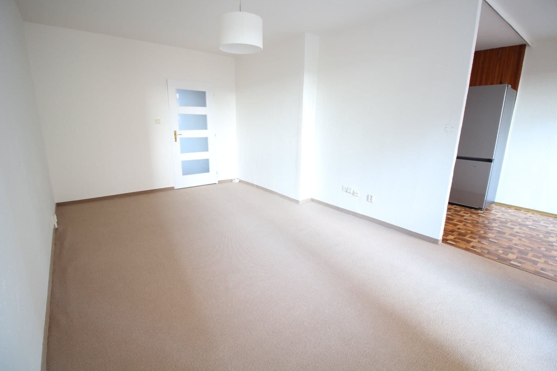 3 bedroom flat to rent, 80 m², Volkova, Prague, Prague 3 bedroom flat to rent, 80 m², Volkova, Prague, Prague