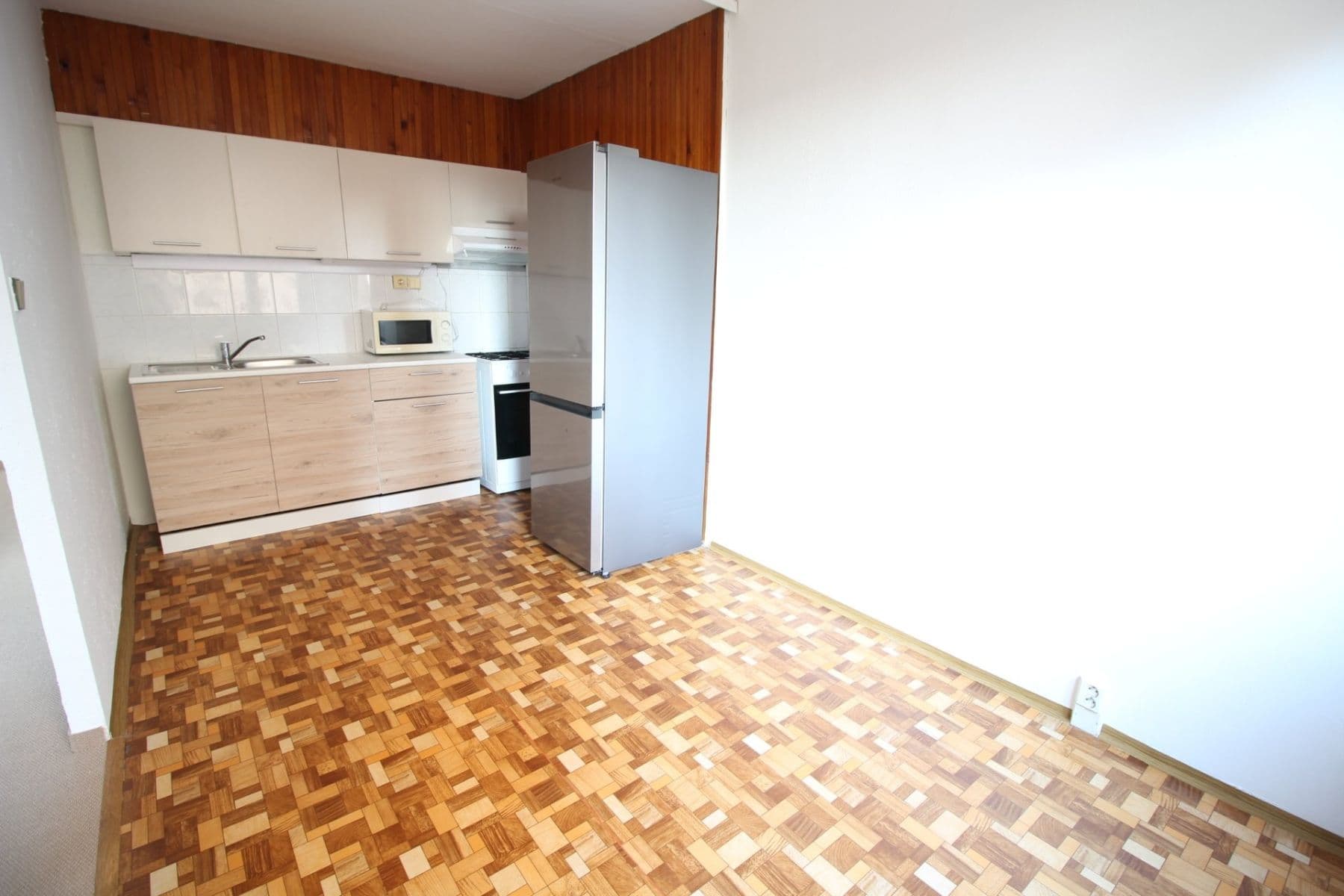 3 bedroom flat to rent, 80 m², Volkova, Prague, Prague 3 bedroom flat to rent, 80 m², Volkova, Prague, Prague