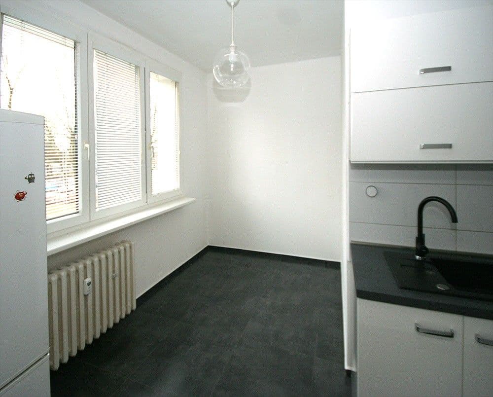 2 bedroom flat to rent, 60 m², Pod Parkem, Ústí nad Labem, Ústecký Region 2 bedroom flat to rent, 60 m², Pod Parkem, Ústí nad Labem, Ústecký Region