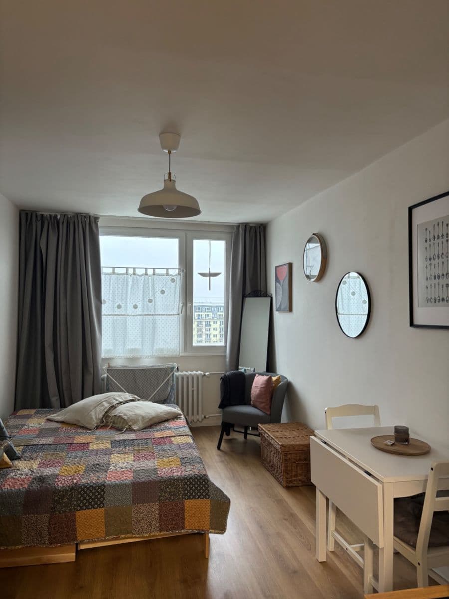 Studio flat to rent, 33 m², Čenětická, Prague, Prague Studio flat to rent, 33 m², Čenětická, Prague, Prague