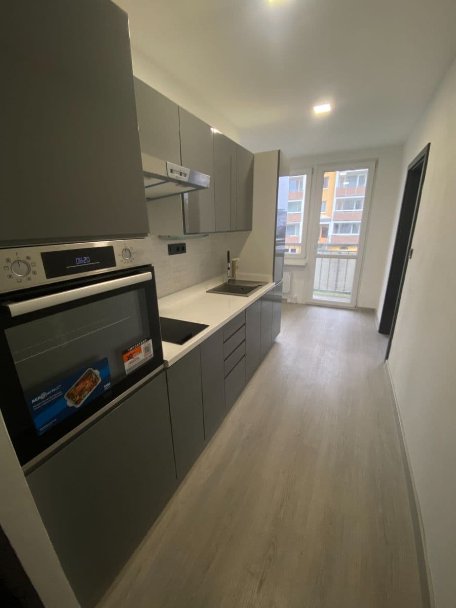 2 bedroom flat to rent, 53 m², Kollárova, Krupka, Ústecký Region 2 bedroom flat to rent, 53 m², Kollárova, Krupka, Ústecký Region