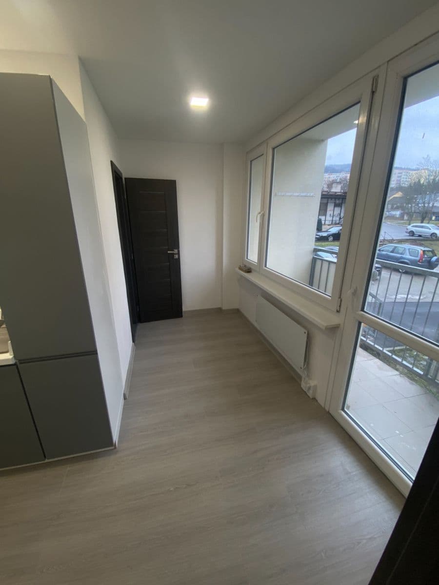 2 bedroom flat to rent, 53 m², Kollárova, Krupka, Ústecký Region 2 bedroom flat to rent, 53 m², Kollárova, Krupka, Ústecký Region