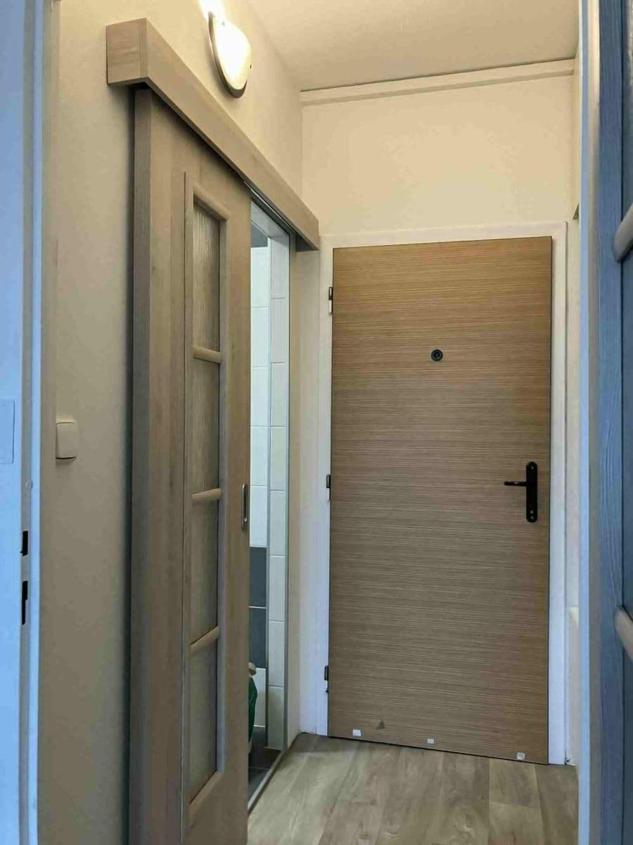 Studio flat to rent, 31 m², Svobody, Třeboň, Jihočeský Region Studio flat to rent, 31 m², Svobody, Třeboň, Jihočeský Region