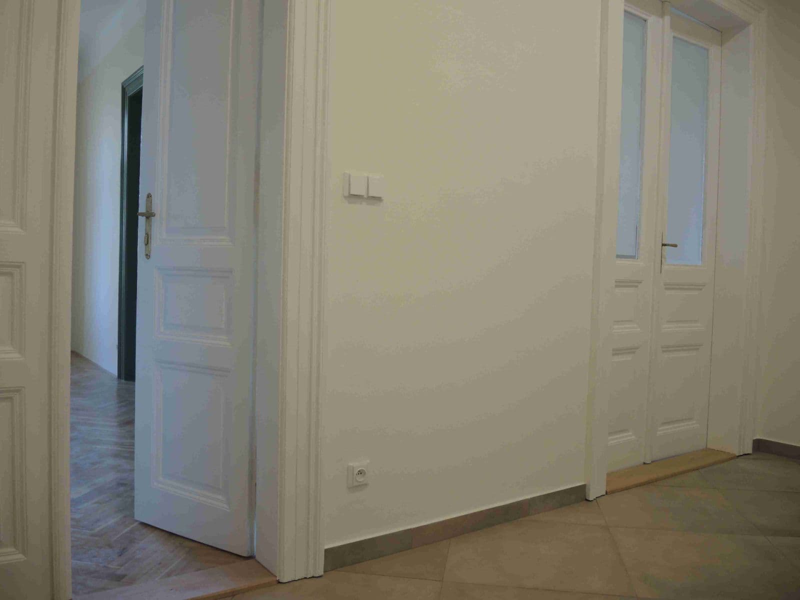 2 bedroom with open-plan kitchen flat for sale, 79 m², Dukelských hrdinů, Prague, Prague 2 bedroom with open-plan kitchen flat for sale, 79 m², Dukelských hrdinů, Prague, Prague