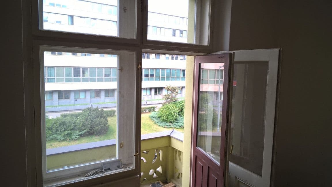 2 bedroom with open-plan kitchen flat for sale, 79 m², Dukelských hrdinů, Prague, Prague 2 bedroom with open-plan kitchen flat for sale, 79 m², Dukelských hrdinů, Prague, Prague