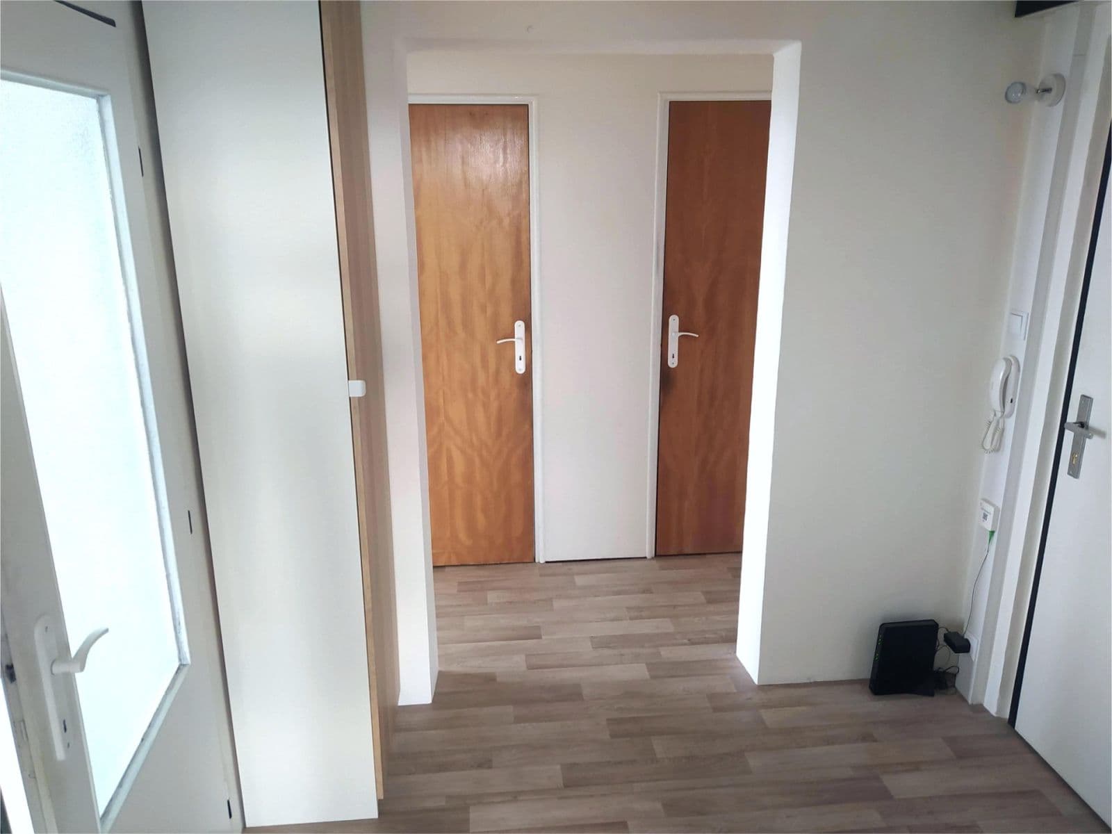 2 bedroom with open-plan kitchen flat to rent, 65 m², Nad Lesním divadlem, Prague, Prague 2 bedroom with open-plan kitchen flat to rent, 65 m², Nad Lesním divadlem, Prague, Prague