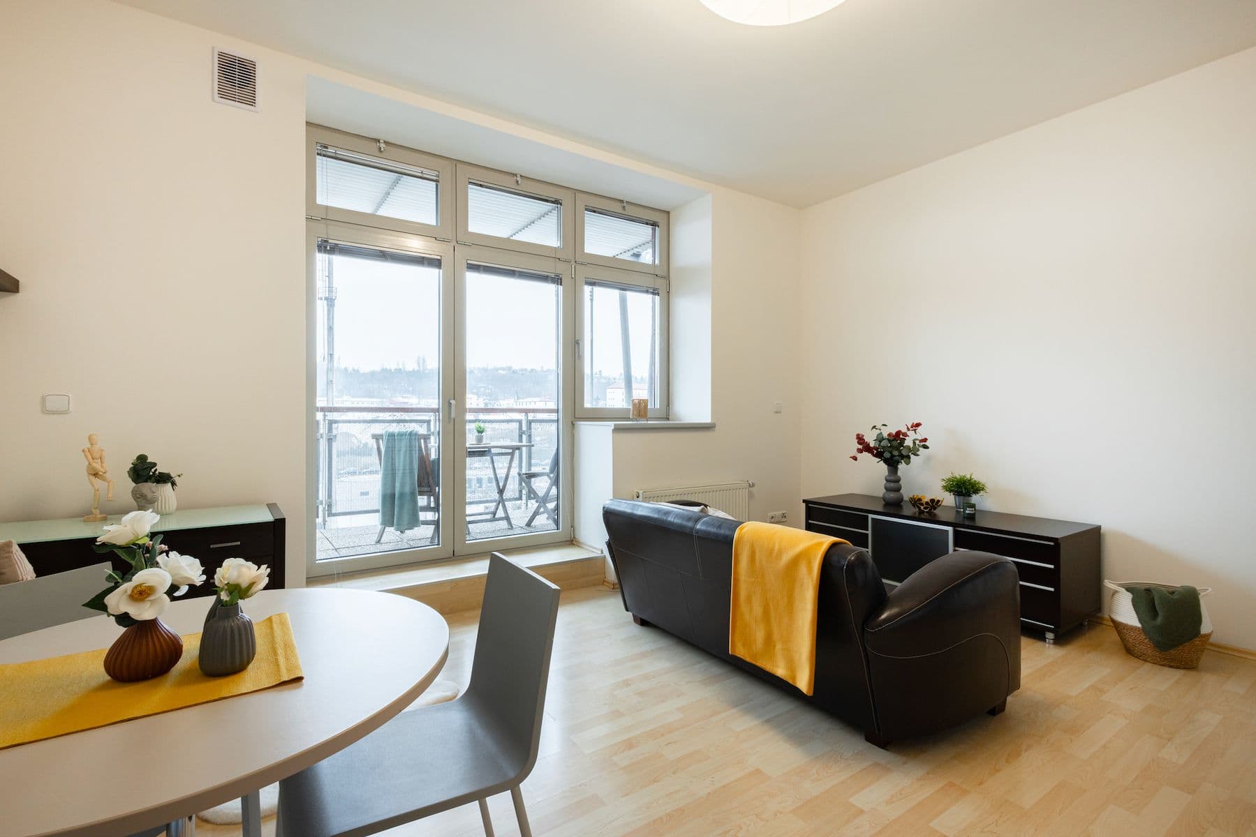 1 bedroom with open-plan kitchen flat for sale, 50 m², Českomoravská, Prague, Prague 1 bedroom with open-plan kitchen flat for sale, 50 m², Českomoravská, Prague, Prague