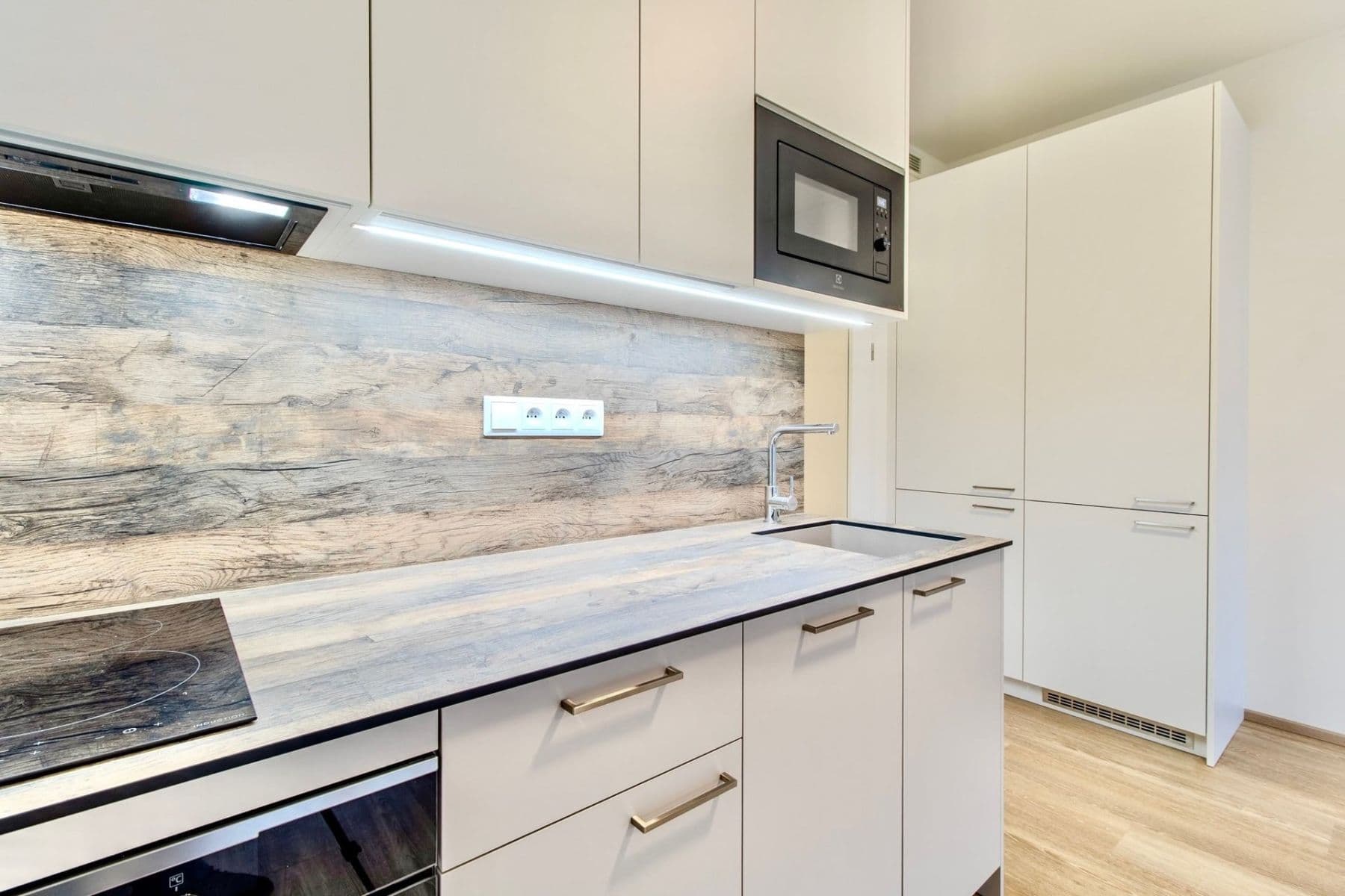 Studio flat to rent, 30 m², Poděbradská, Prague, Prague Studio flat to rent, 30 m², Poděbradská, Prague, Prague